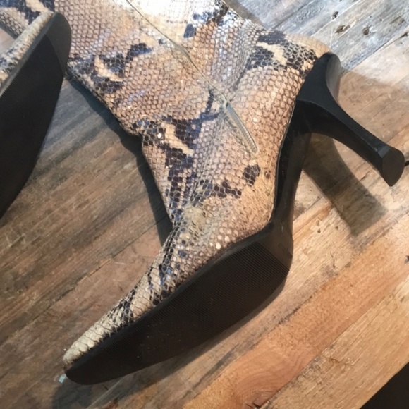 Stunning Python knee high boots - Picture 3 of 3